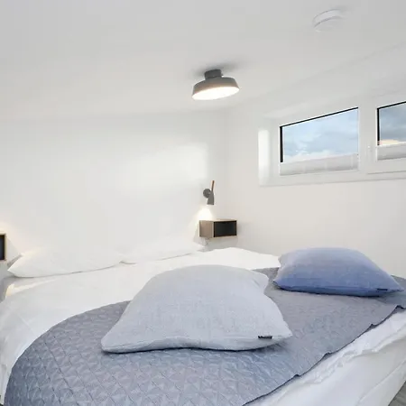 2 Bedroom Gorgeous In Lembruch-duemmer