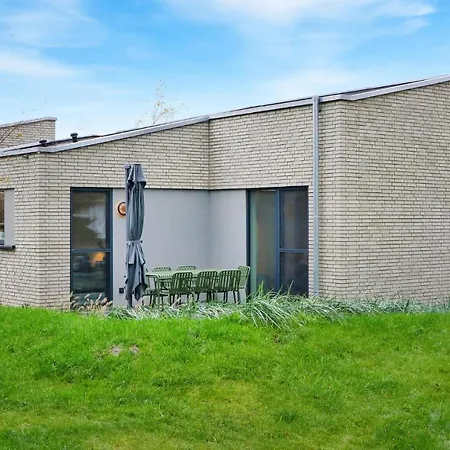 Holiday home 2 Bedroom Gorgeous In Lembruch-duemmer Lembruch